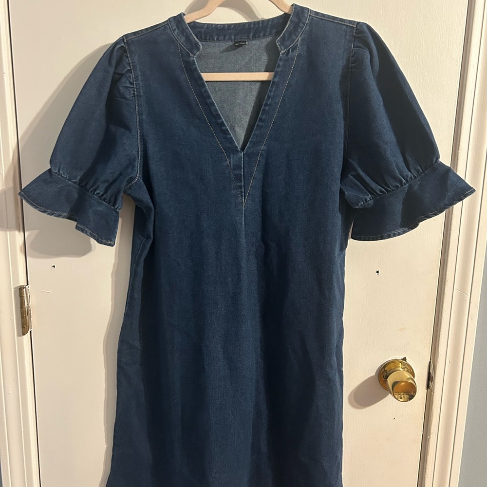 SHEIN Blue Ruffled Flutter Sleeve V-Neck Dress